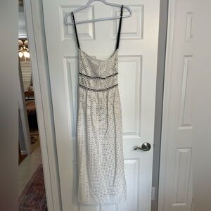 NWT Dylan Lex White and Black Pearl Accented Midi Dress